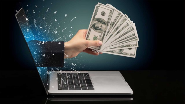 Kiếm tiền online có dễ dàng dành cho nhân viên văn phòng không?